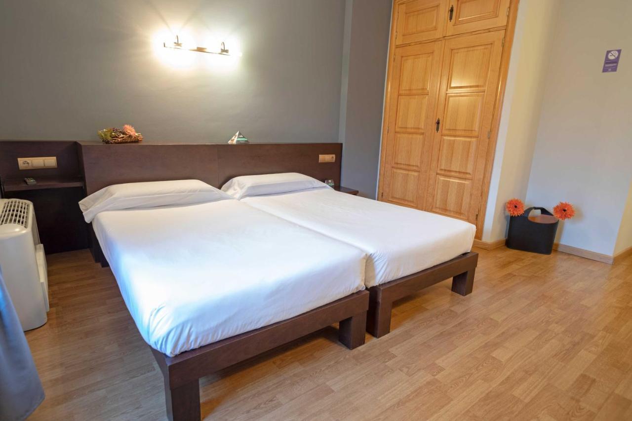 Hotel Alda טורדסיאס מראה חיצוני תמונה